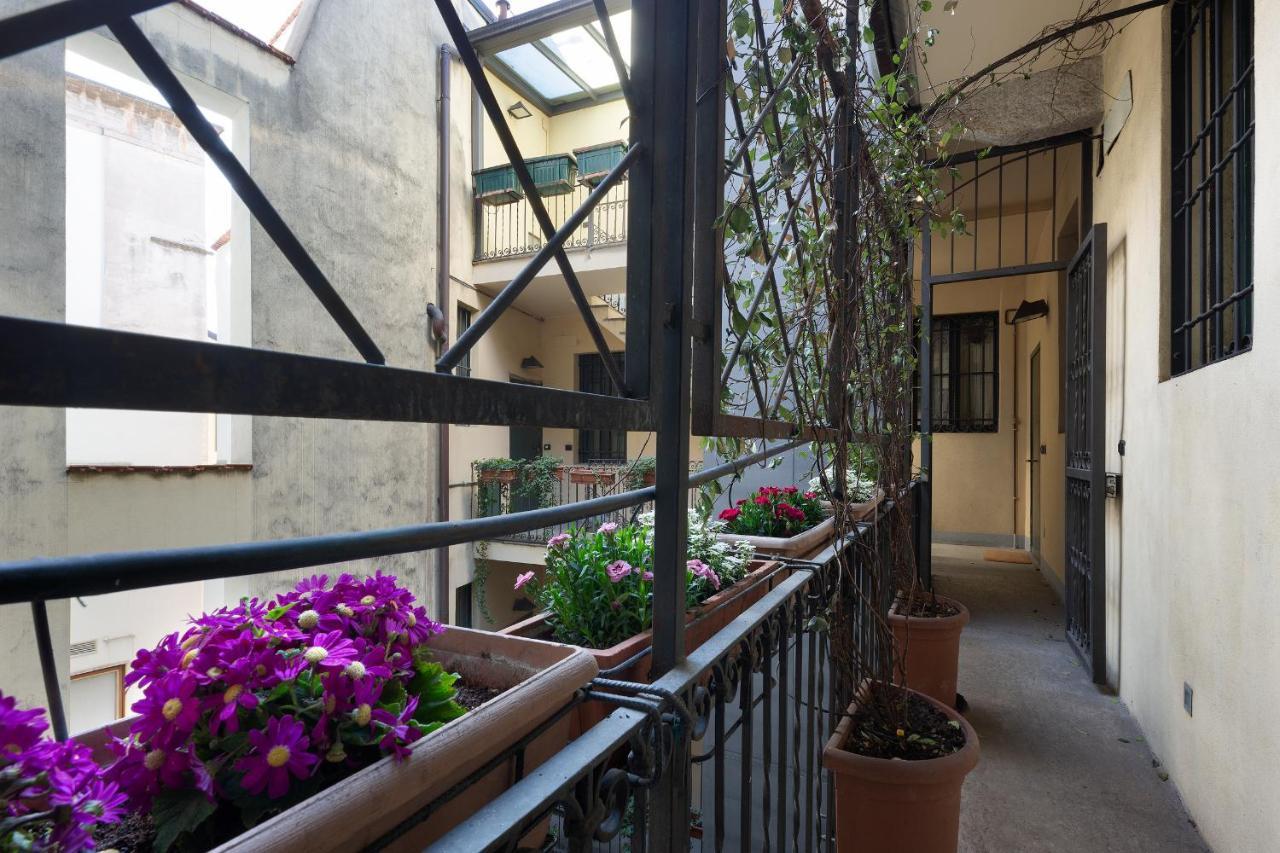 Hl Luxury Duomo Apartment - Via Torino, Montenapoleone Milan Exterior photo